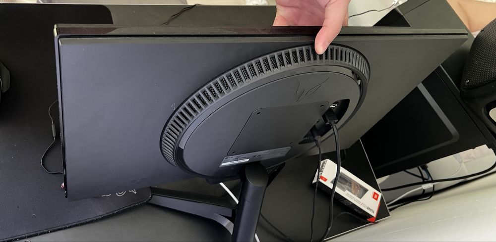 Монитор LG UltraGear 24GN60R — 24”, IPS, 144 Гц