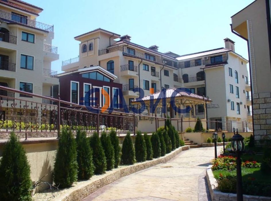 Продава се Едностаен апартамент в с. Кошарица, Област Бургас - 44 кв.м за 1069 €/кв.м - Снимка #13