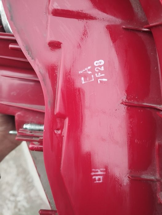 Задние фары Lacetti, оригинальные, заводские, 500 тысяч, торг уместен