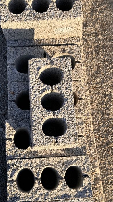 Рваные блок Шлакоблок Тумбы