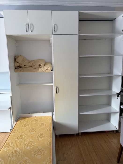 Настенная кровать-шкаф трансформер