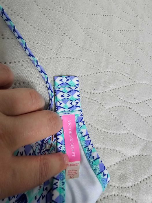 Costume de baie original Victoria's Secret - sutien 32C ( 75C), slip M
