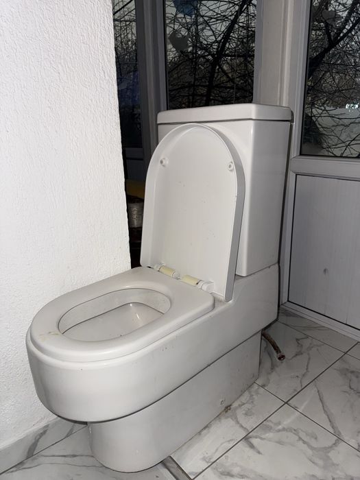 Продам рабочий унитаз