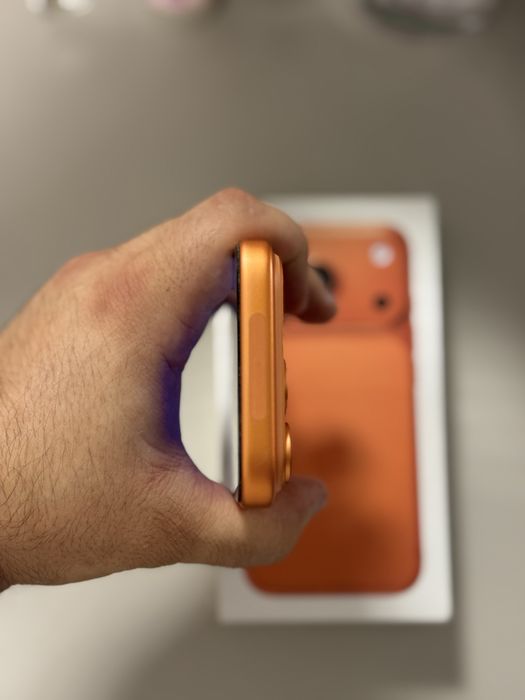 17 pro | 256 | Новый | Orange