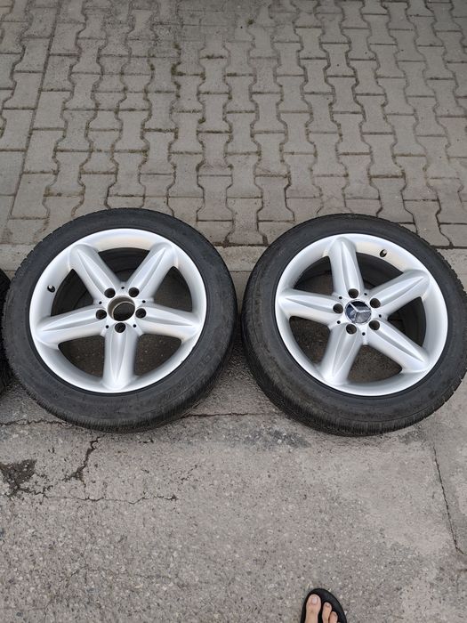 Джанти 17" със зимни гуми 245 45 17