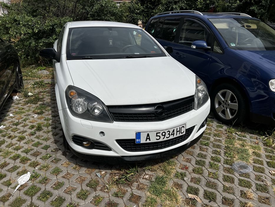 Решетка за Opel Astra H GTC