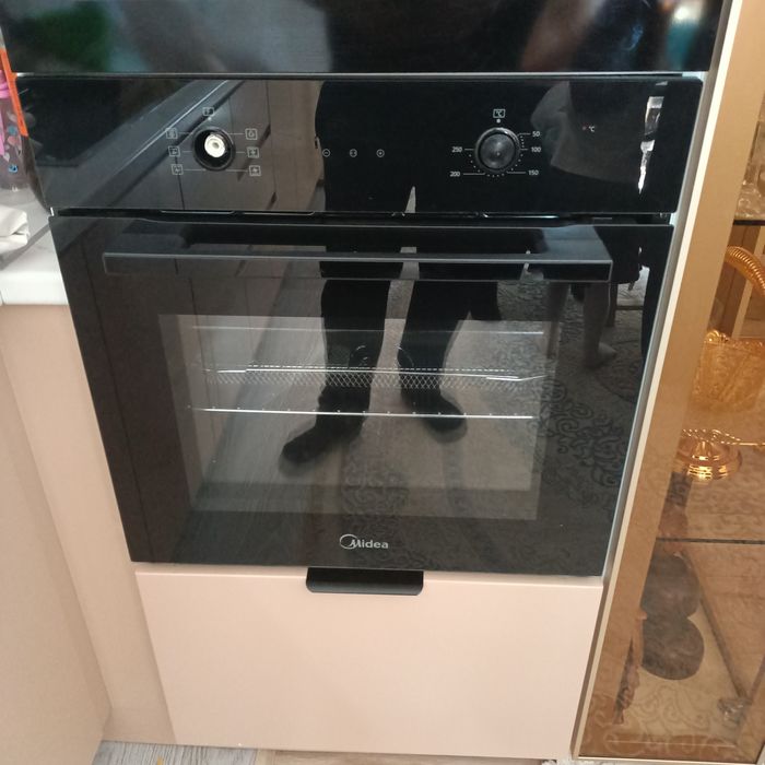 Духовой шкаф медиа