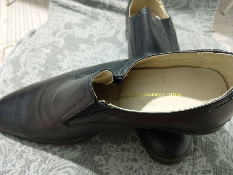 Продам туфли новые размер 43