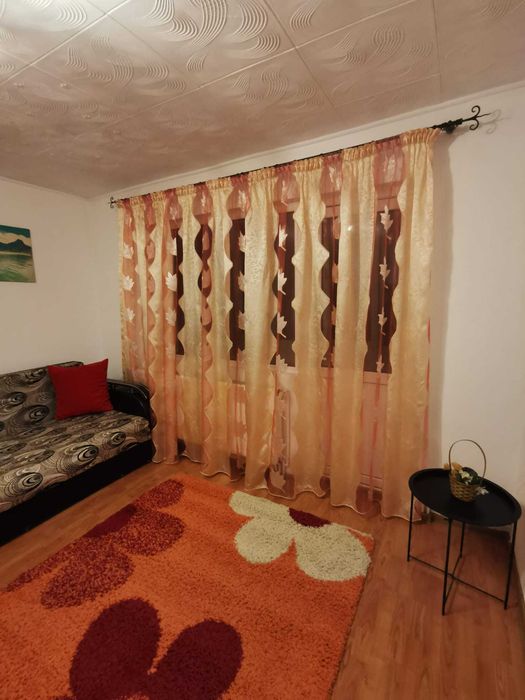 Inchiriez apartament 2 camere