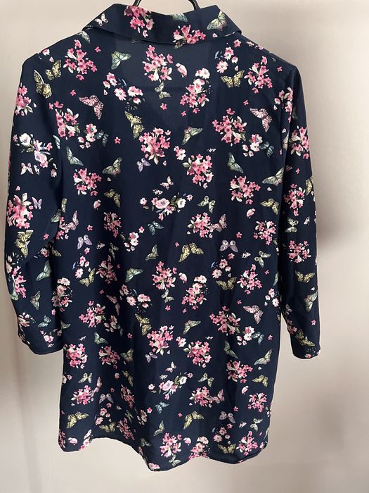 Cămașă cu print floral