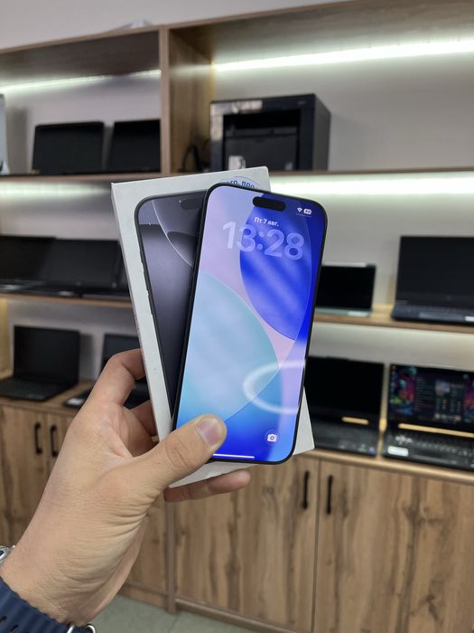 Телефон iPhone 16 Pro Max