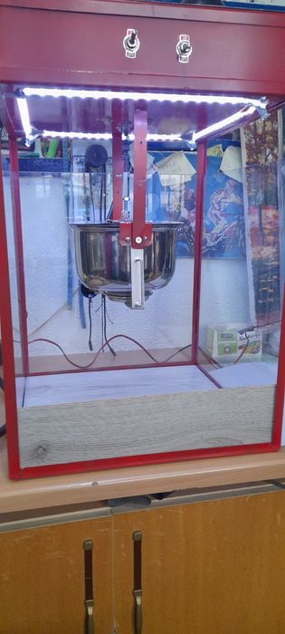 Машина за пуканки