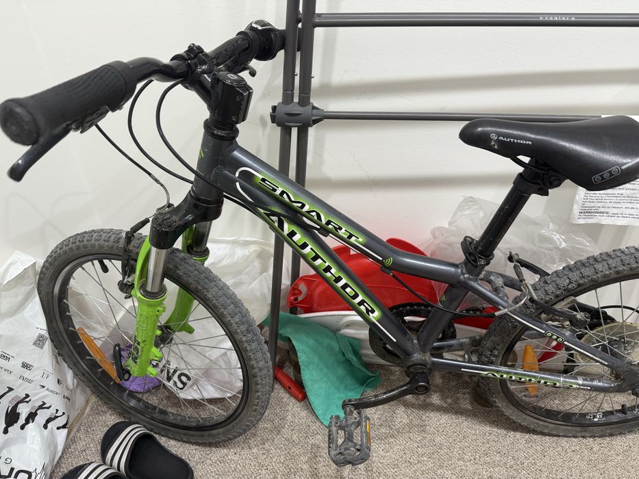 Продам велосипед author