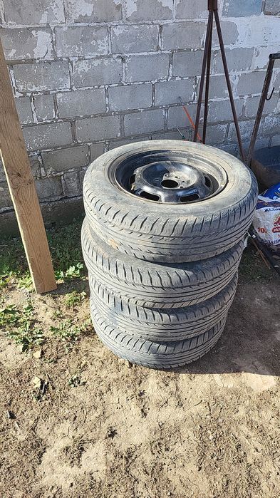 Покрышка  дискамен летний R13