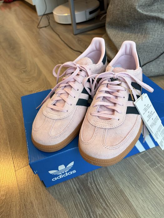Adidas handball spezial кецове