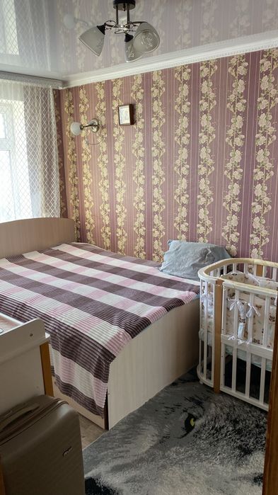 Поодается 2х ком квартира в пос. Дамса