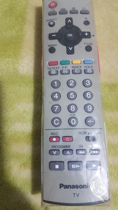 Vand televizoare LCD Panasonic Viera funcționale.