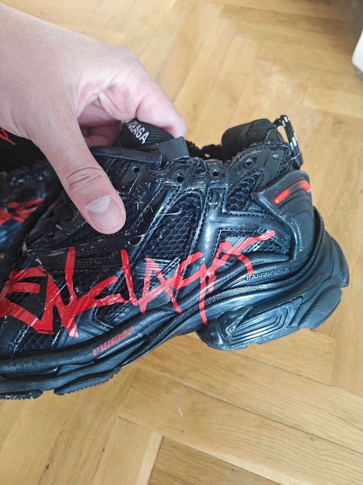 Маратонки Balenciaga Runner Sneaker Graffiti