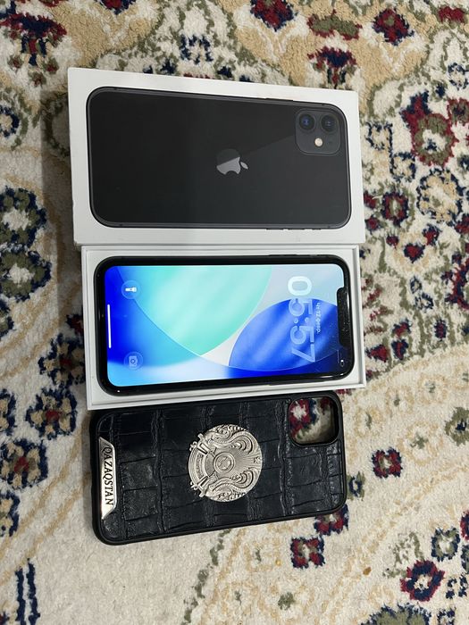 Айфон 11 64гб в хорошем состояние