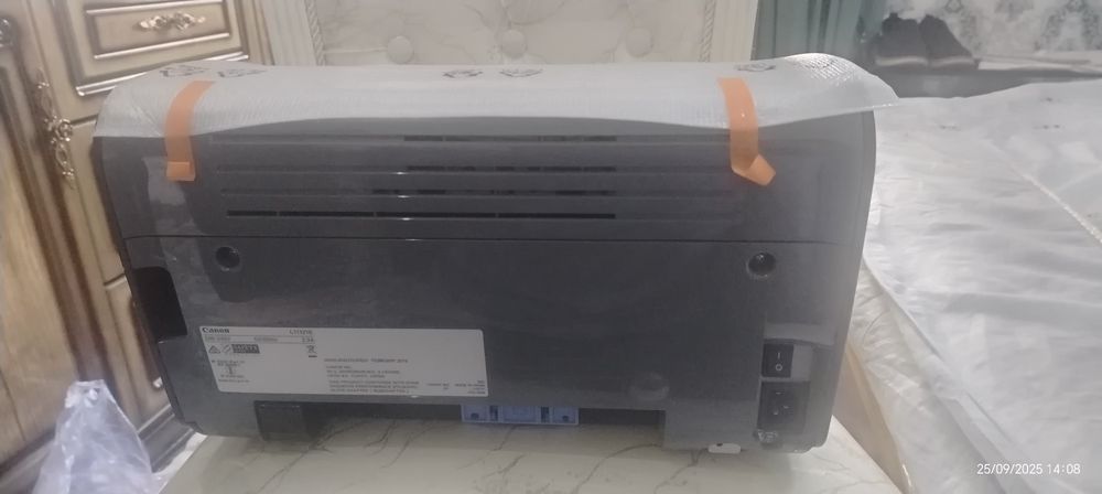 Printer sotiladi yangi holatda salafanda turibti  aloqaga chiqila