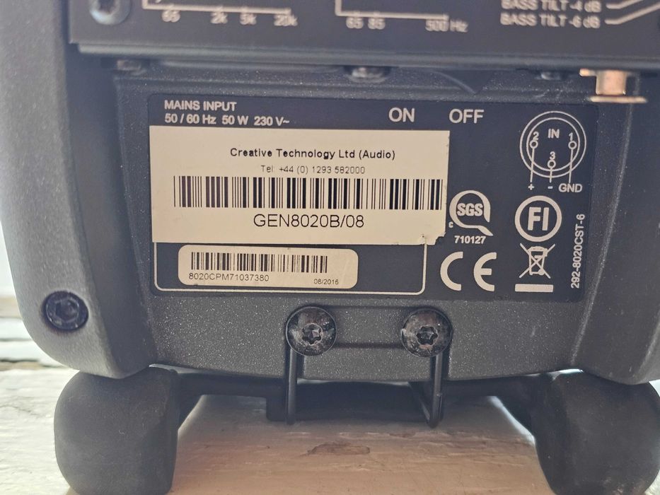 Set monitoare Genelec GEN8020B