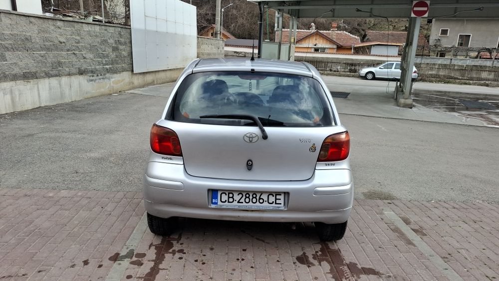 Toyota yaris 2005
