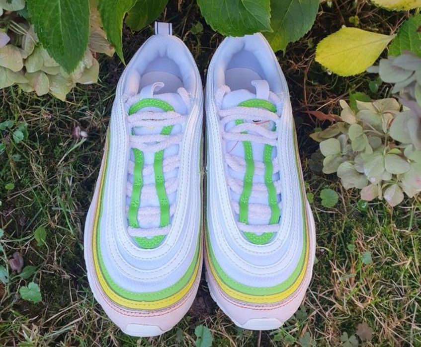 Sneakers Nike Air Max 97 mărime 36.5 si 37.5
Love marime 36.5 si
Love marim6.5 si