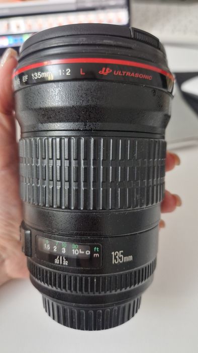 Canon 135 mm. L.