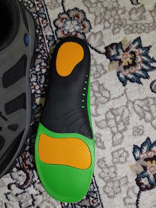 47 Хайкинговые кроссовки ботинки + ортопедические стельки