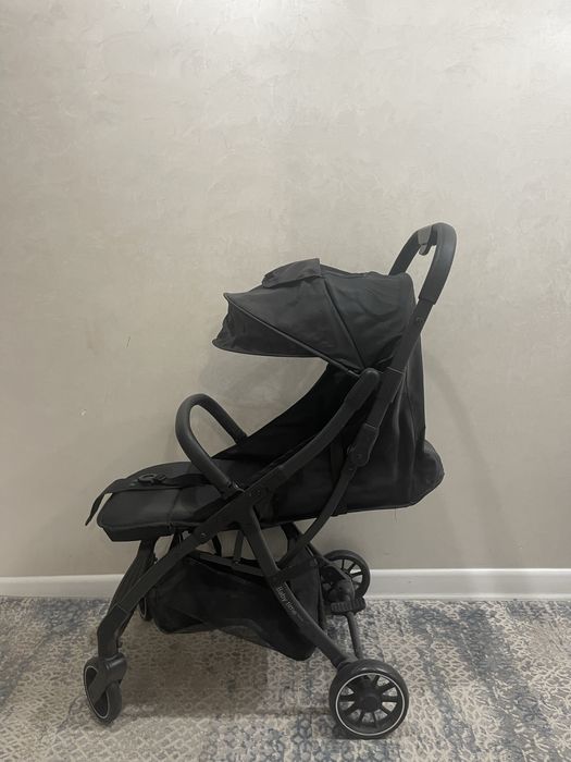 продаём коляску