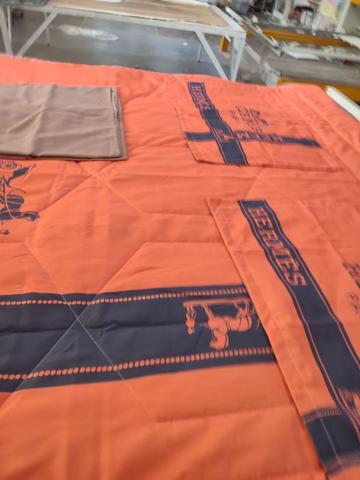 Ko'rpa Yostiq pakrival