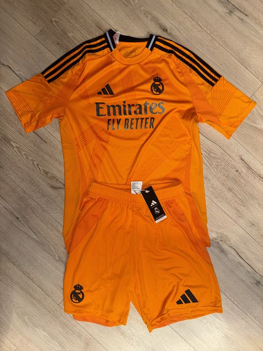 Compleu Nou Copii Fotbal Real Madrid deplasare, 15-16 ani / 176cm