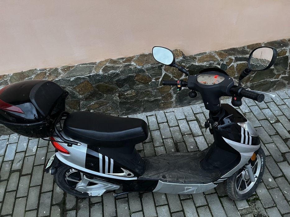 Scuter electric