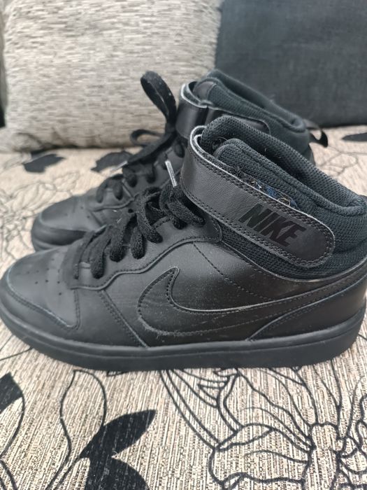 Оригинални кецове Nike