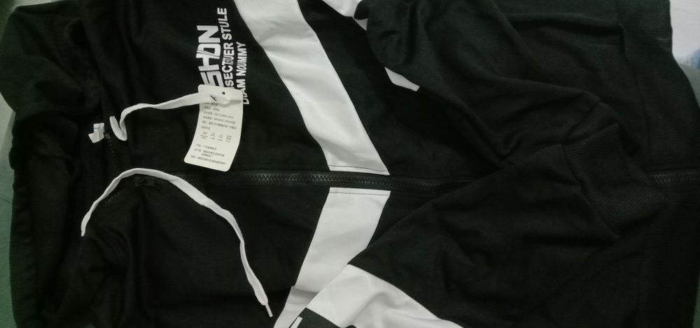 Спортивный костюм