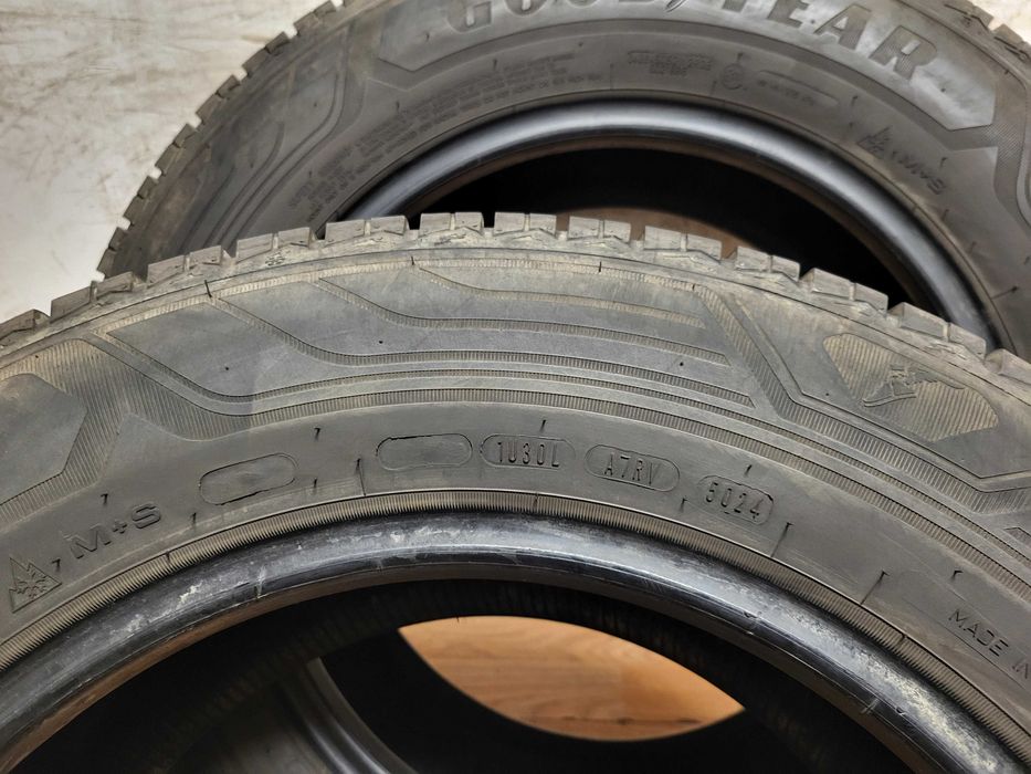 215/65/16C Goodyear DOT5024 / бус всесезонни гуми гуми