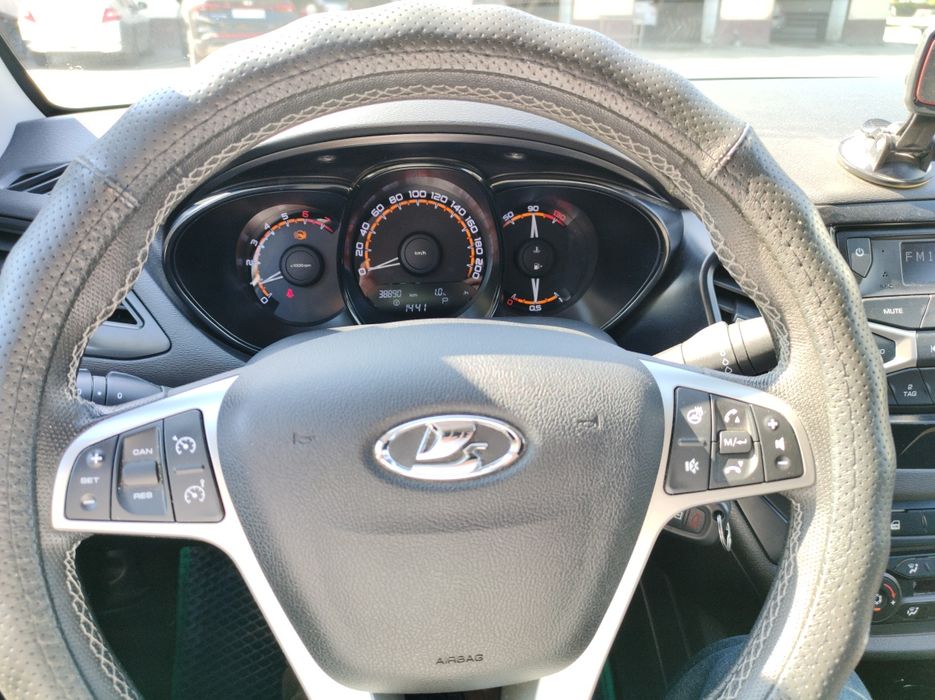 Продам Лада Веста