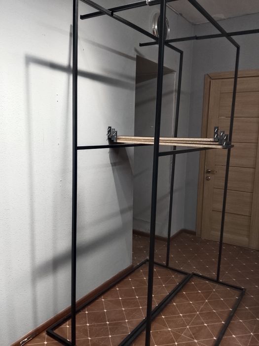 Мебель для магазина