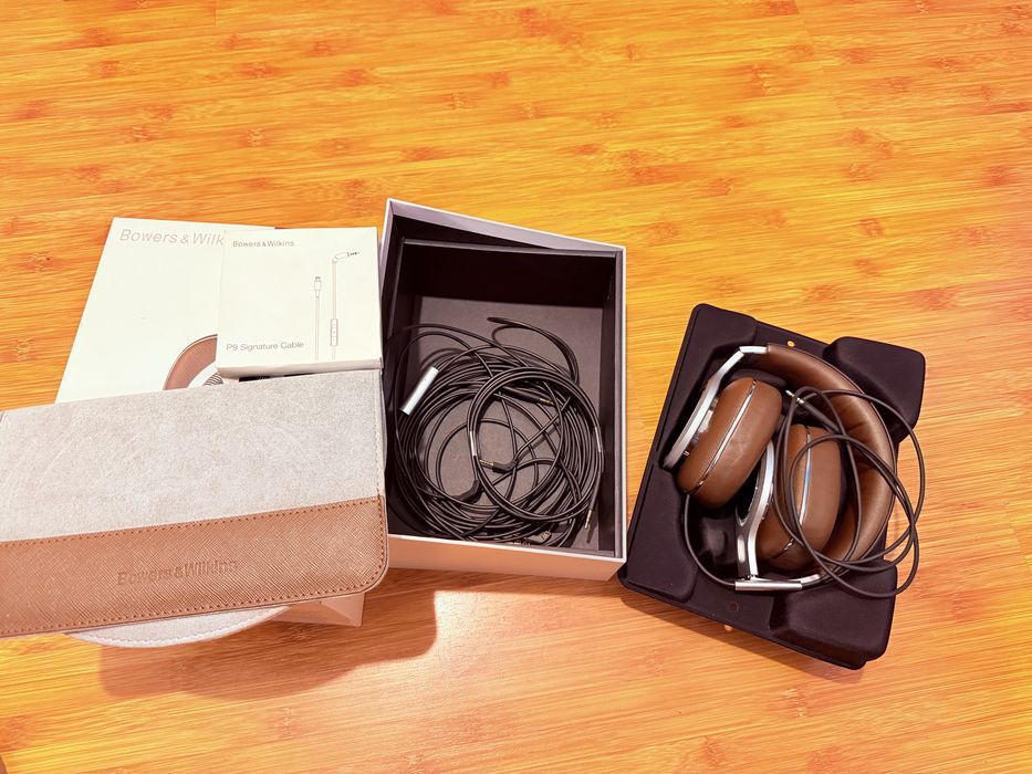 Casti Bowers & Wilkins P9 Signature, stare impecabila.
