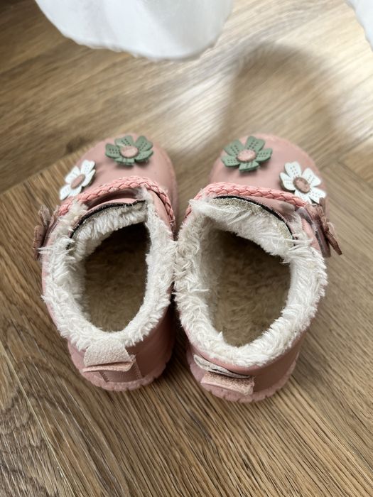 Обувь для девочки размер 24