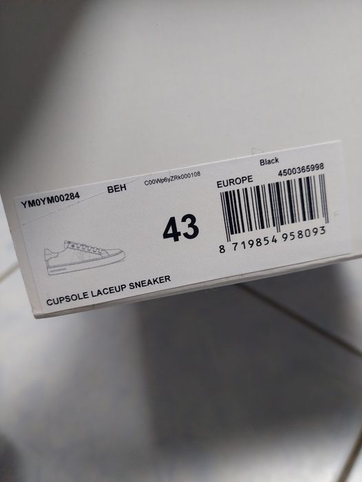 Tenesi barbati 41, 43, 44,46  Calvin Klein