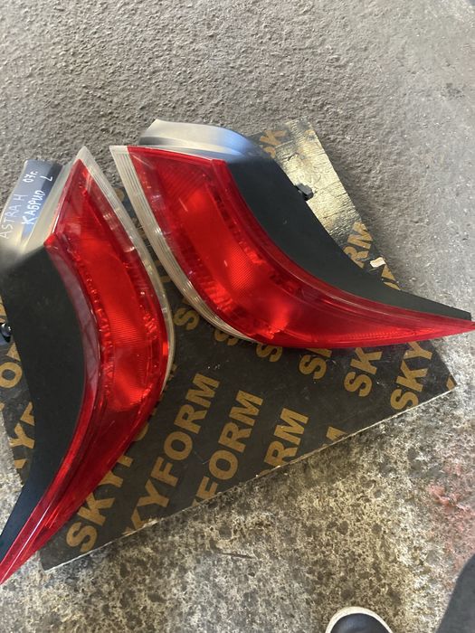 Opel Astra H Кабрио Ляв Стоп