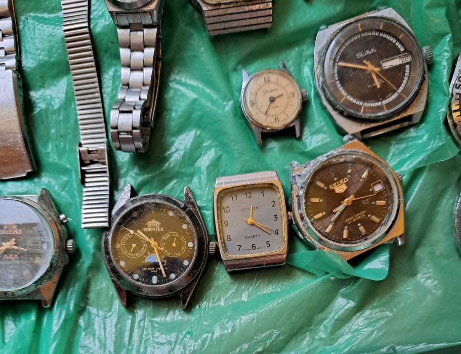 Лот ръчни механични часовници ,НЕ РАБОТЯТ - Orient,Cetizen,Seiko и др.
