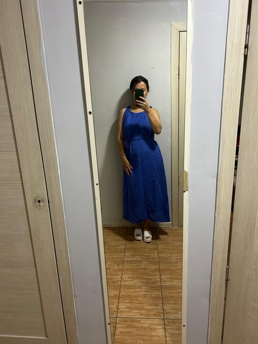 Летние платья по 10 000.