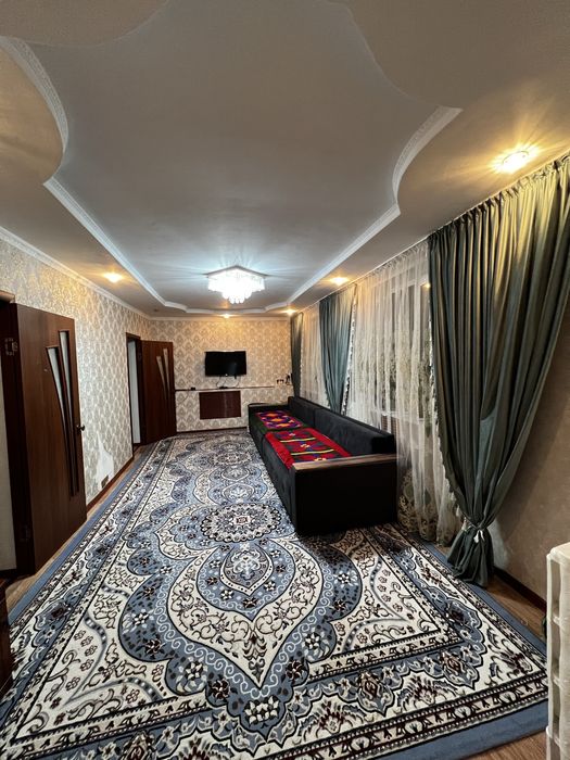 Үй сатылады.                     .