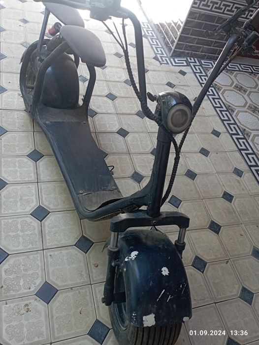 Скутер Коко сити