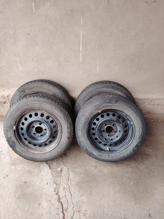 Продам шины с дисками