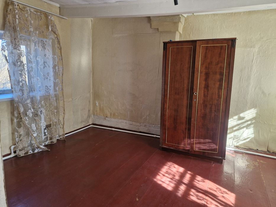 Продаётся дом( землянка)