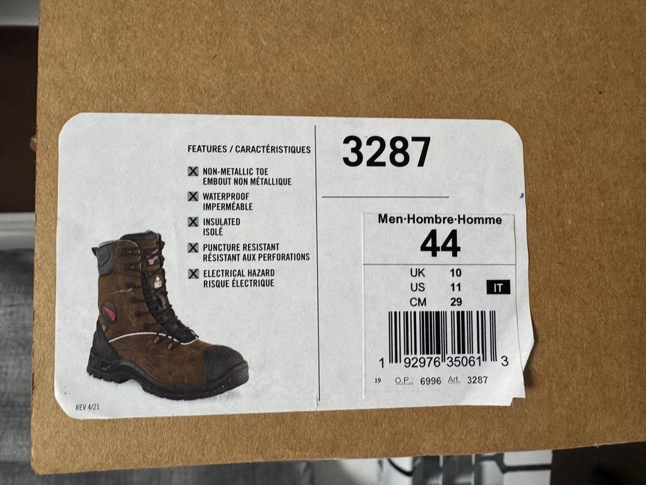 Продам зимние ботинки Red Wing