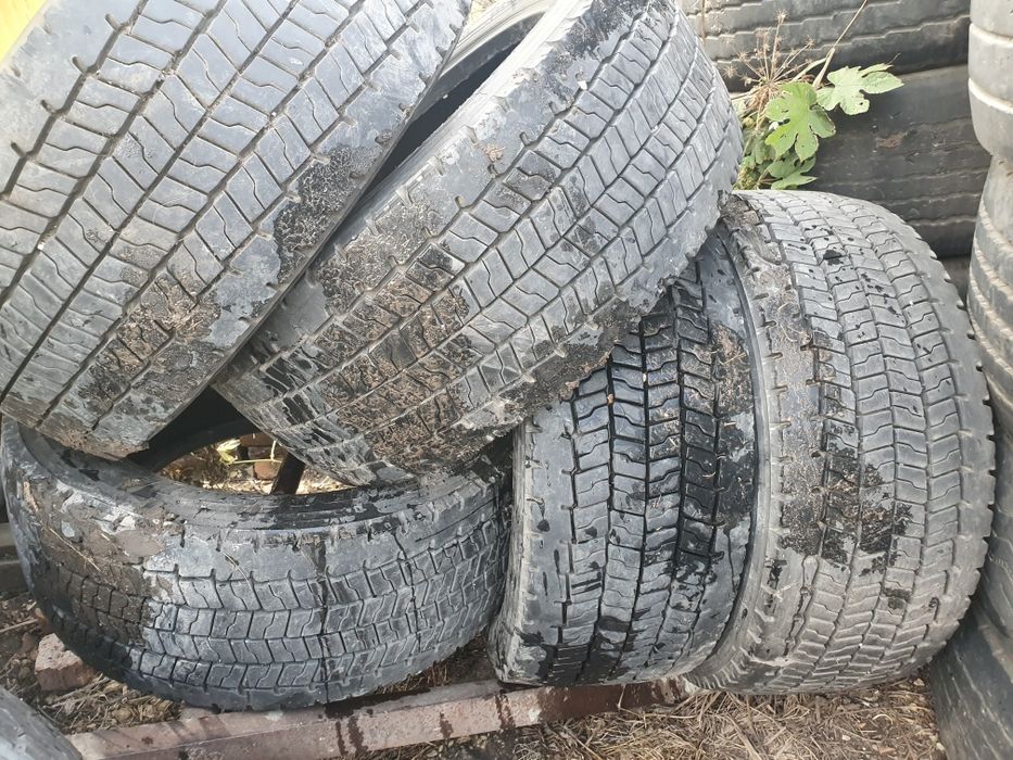 Гуми за камион 315 45 22.5 Bridgestone